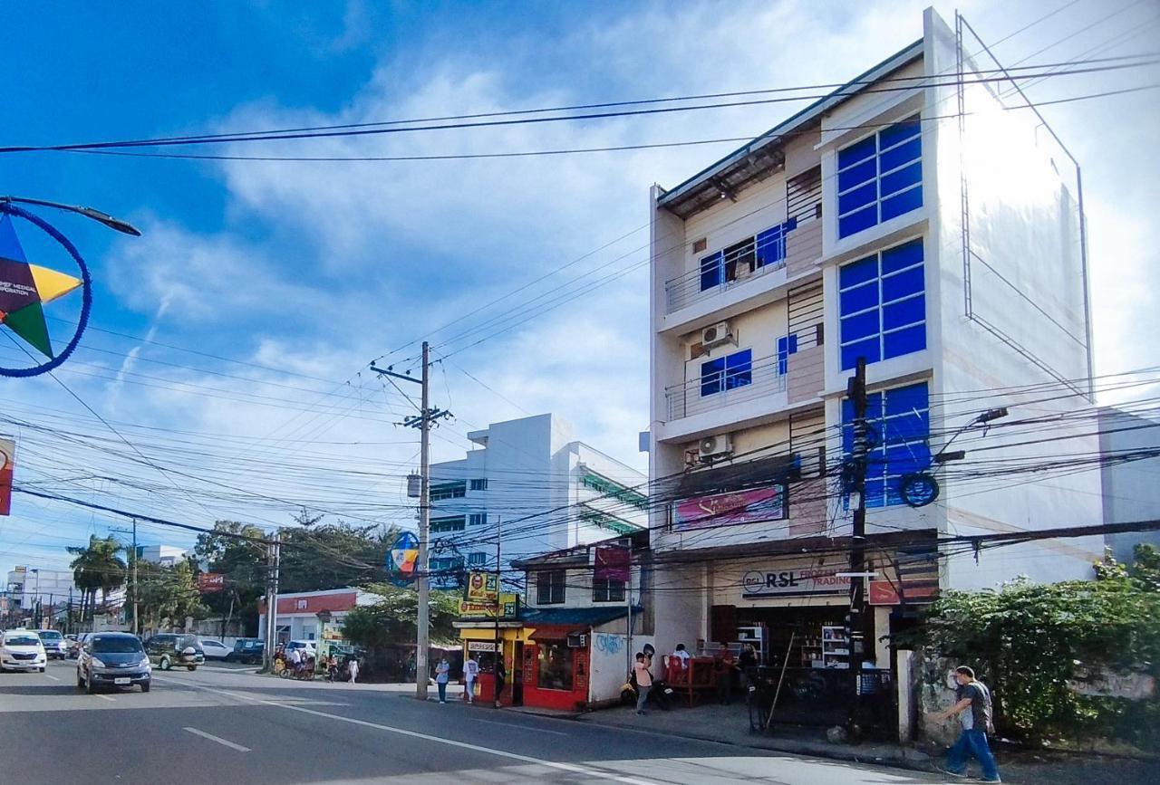 Reddoorz @ Rsl Transient House Iloilo Hotel Exterior photo